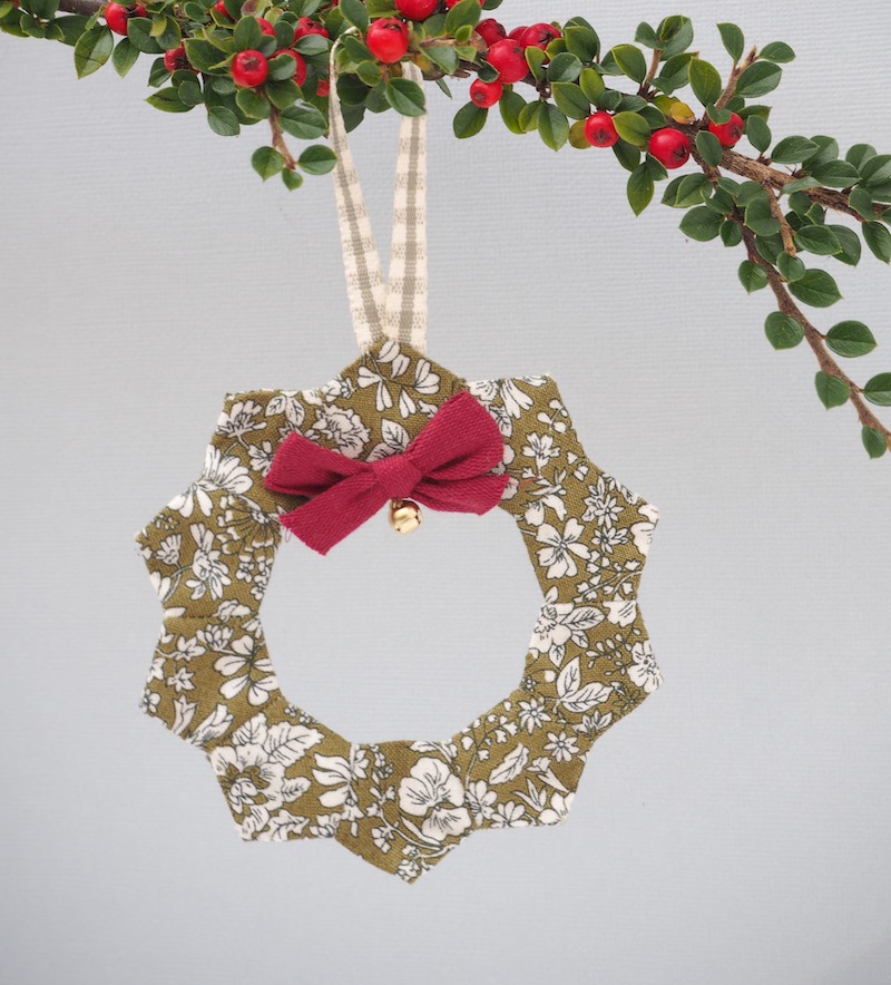 Christmas Tree Trinkets Ornaments Pattern & Kit