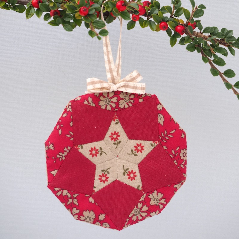 Christmas Tree Trinkets Ornaments Pattern & Kit