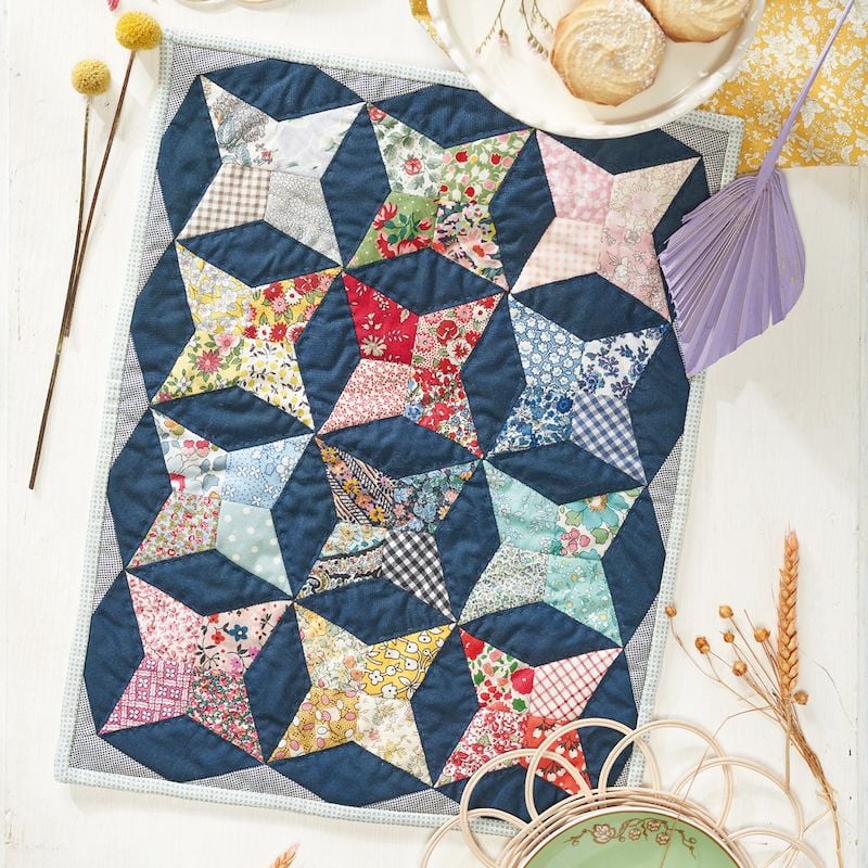 Cottage Blooms | Love Patchwork & Quilting - Paper Pack