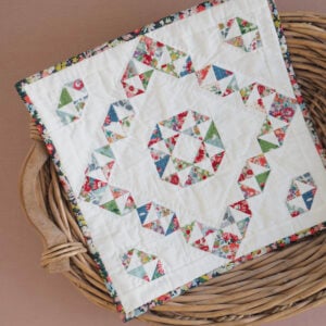 Courtyard Charm Mini Quilt Pattern - Image 3
