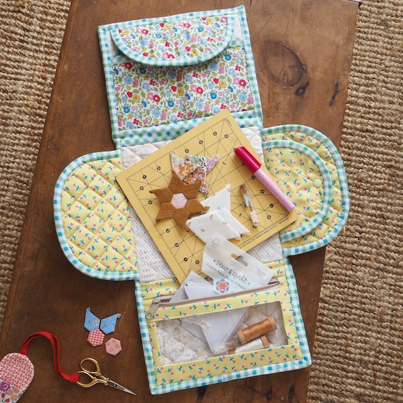 Jet Set Sewing Station Pattern