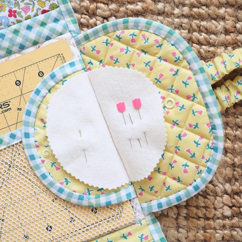 Jet Set Sewing Station Pattern
