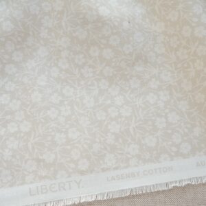 Liberty August Meadow Magnolia | 01666890A - Image 3