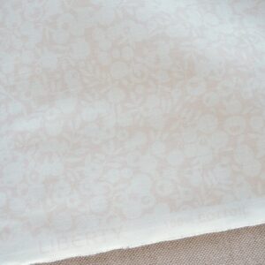 Liberty Wiltshire Shadow Cream | 01666502A - Image 3