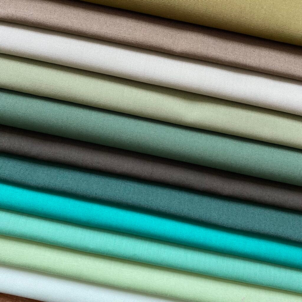 Art Gallery Fabrics Pure Solids Green Fat Quarter Bundle