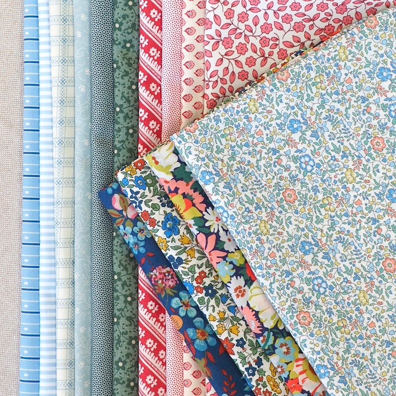 Rose Window Fat Quarter Bundle