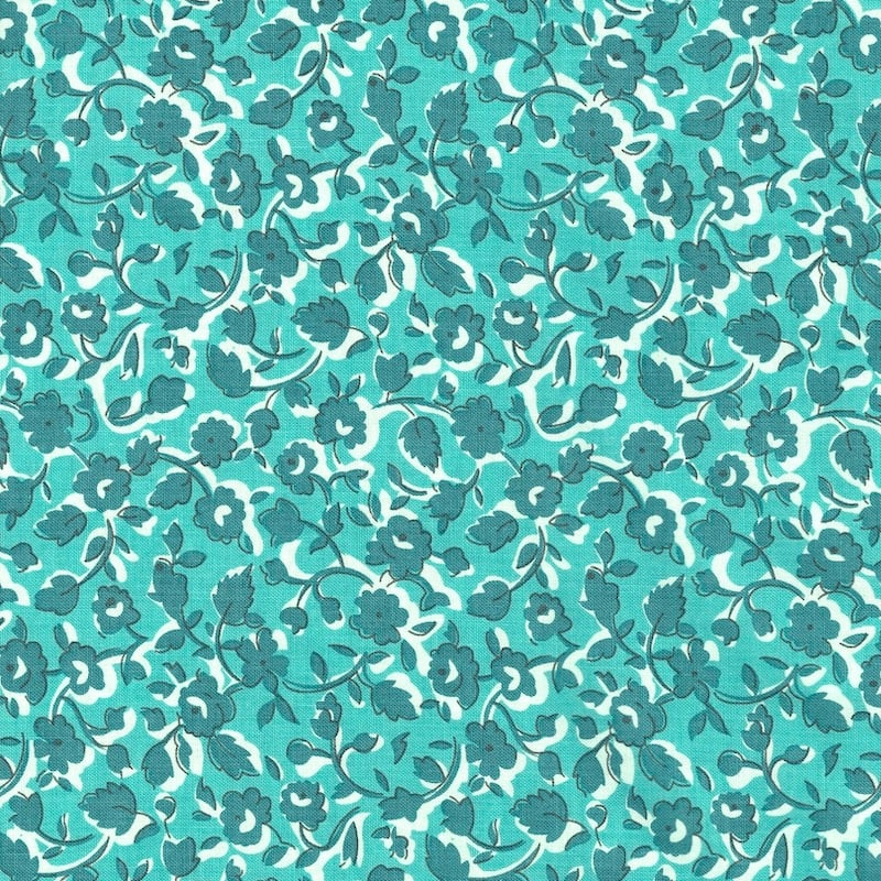 Stitch Grandmas Sofa Cottage | C10922R-COTT