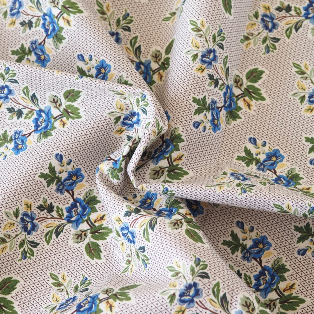 April & Audrey Eleanor Blue | DV7804