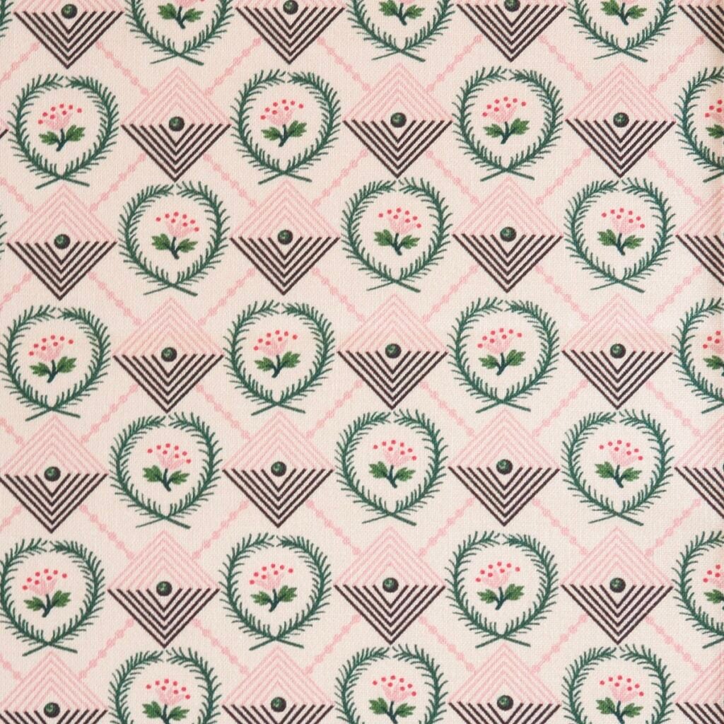 April & Audrey Isobel Pink | DV7807