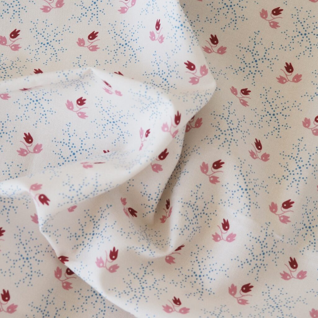 April & Audrey Sophia Cream | DV7800