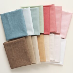 Garland Fat Quarter Bundle - Image 1