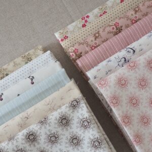 Hazelmont Farm Fat Quarter Bundle - Image 4