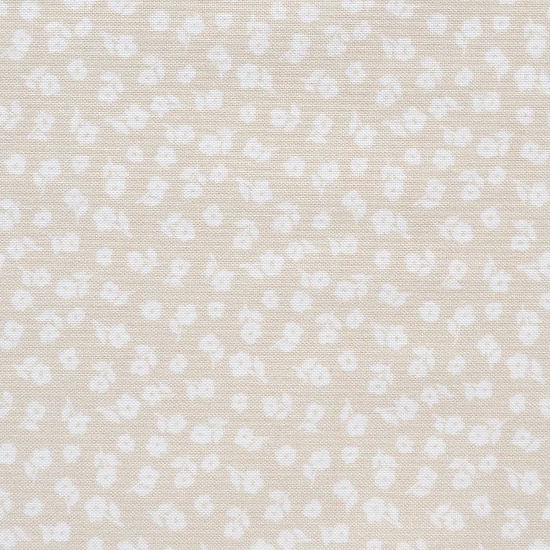Strawberry Patched Cream Tossed Floral